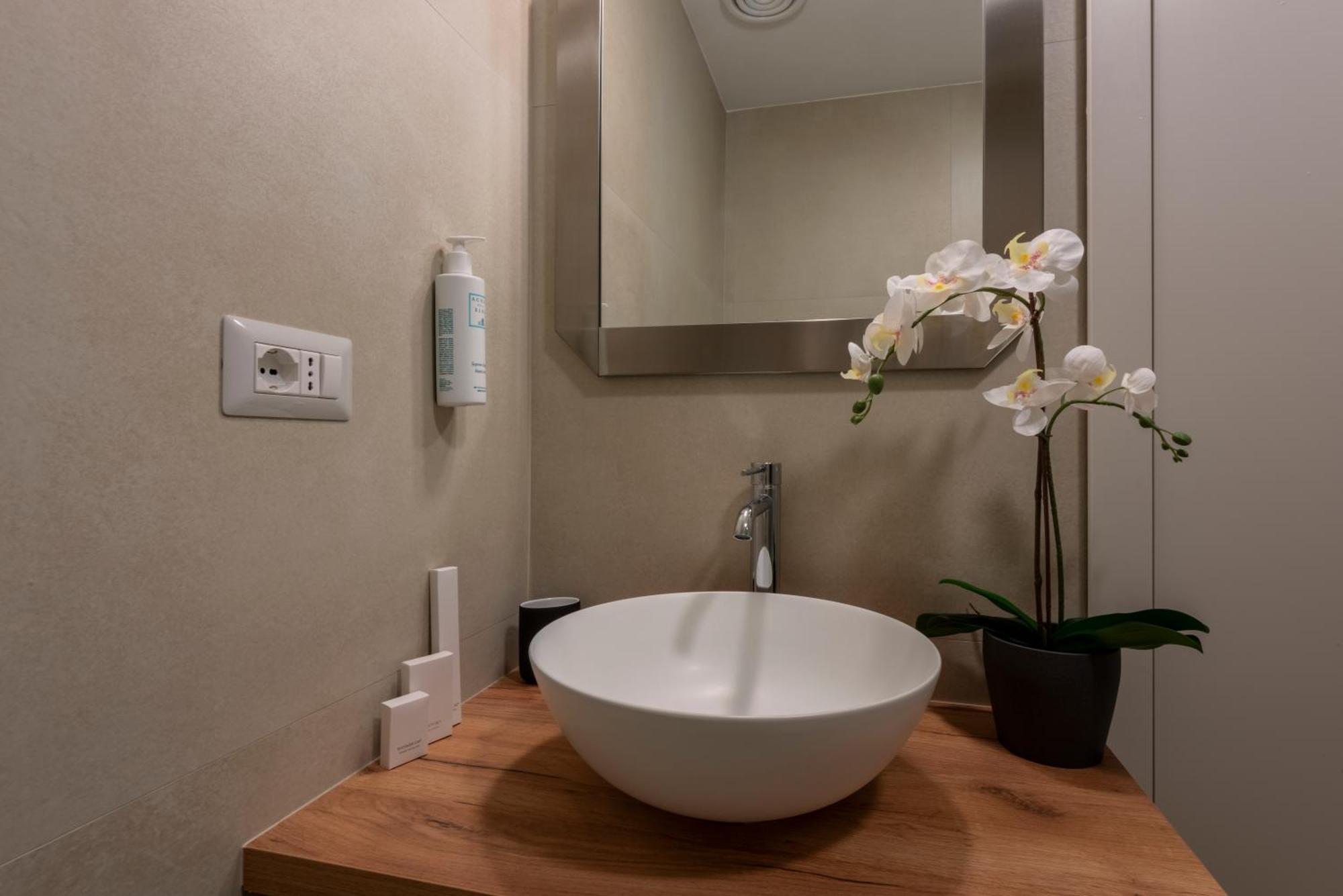 Sweett - Luxury Velasca ミラノ エクステリア 写真